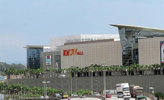 Conezion Residence Putrajaya Nearby Ioi City Mall Exterior foto